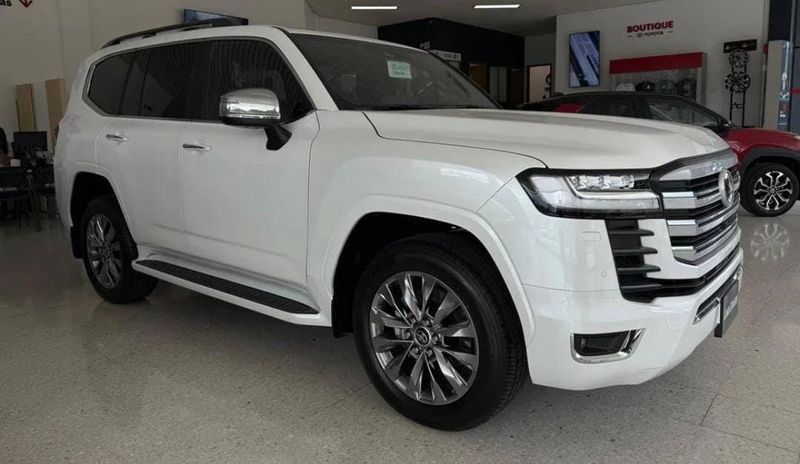 Toyota Lc300 ZX 2025