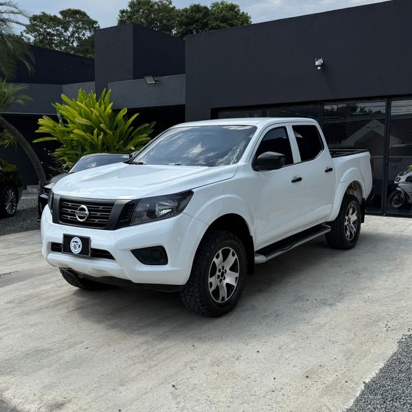 Nissan Frontier NP 300 - 2019
