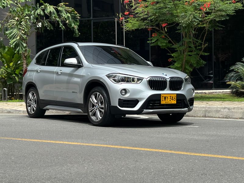 BMW X1 XDrive 20i