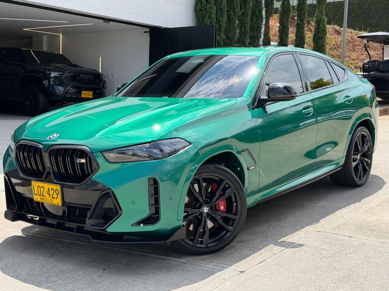 BMW x6 m60i 2024 Xdrive híbrida