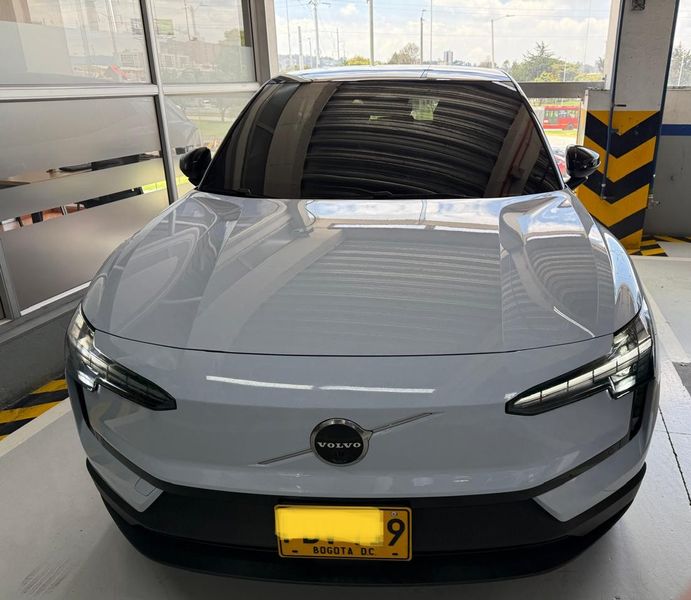 VENDO VOLVO EX30 ULTRA E60