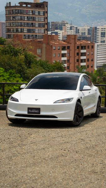 Tesla Model 3 2026