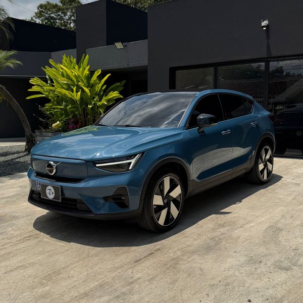 VOLVO C40 - 2024 - ELECTRICO