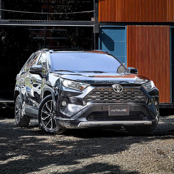 Toyota Rav4 Limited B2 2020