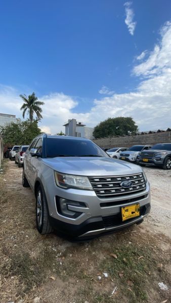 FORD EXPLORER LIMITED