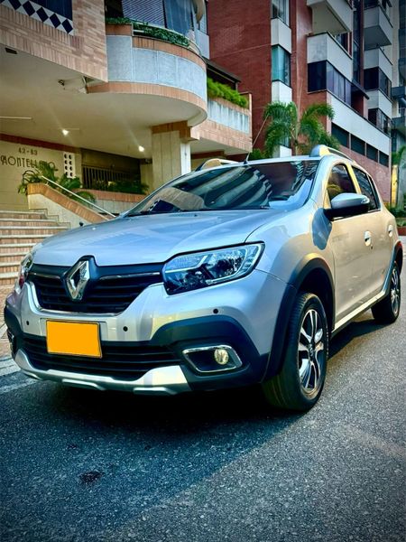Es Renault SANDERO Stepway intens 2022
