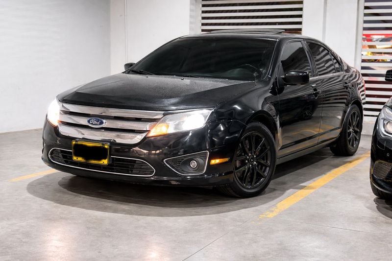 Ford Fusion V6 3.0 2010