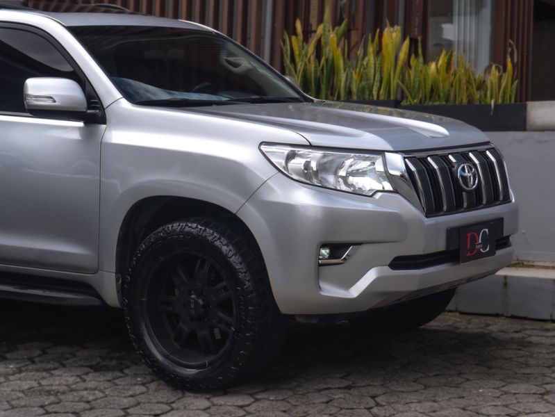 Toyota Prado TXL 3.0 2020 - imagen secundaria 1