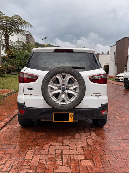 Ford Titanium Ecosport automática 2015 - imagen secundaria 2