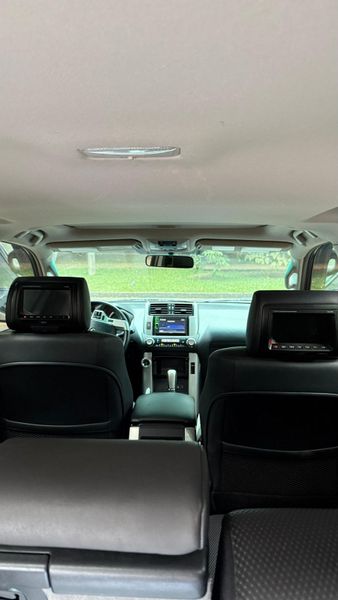 Se vende o permuta Toyota TXL 2013 - imagen secundaria 2