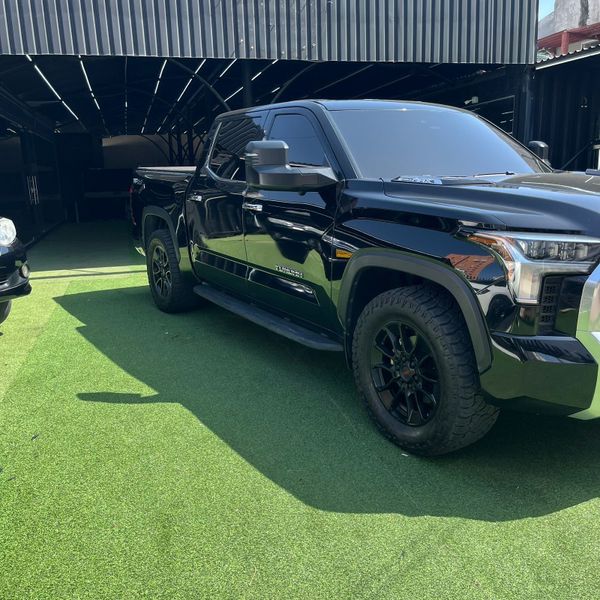 TOYOTA TUNDRA I-FORCE MAX 3.5 HYBRID - imagen secundaria 1