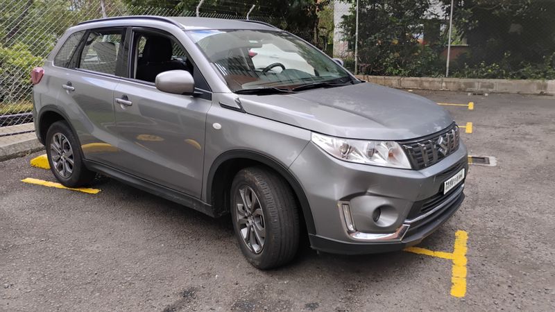 Suzuki Vitara Live 4x2 Automática 2022 - imagen secundaria 2
