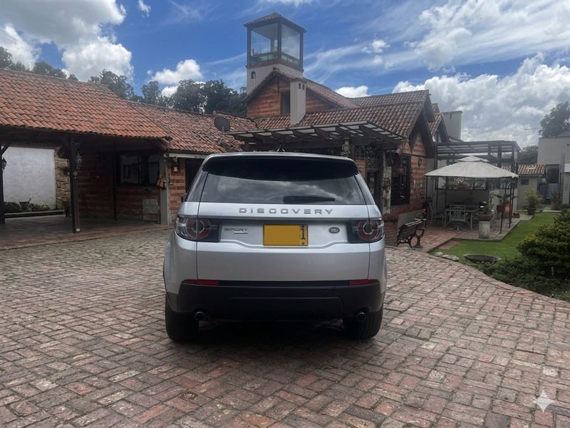 Land Rover Discovery Sport - imagen secundaria 2