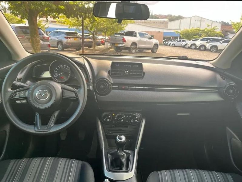 Mazda 2 Prime 2019 - imagen secundaria 2