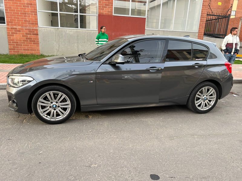 BMW 120i paquete M LCI 1.6 turbo 2016 - imagen secundaria 1