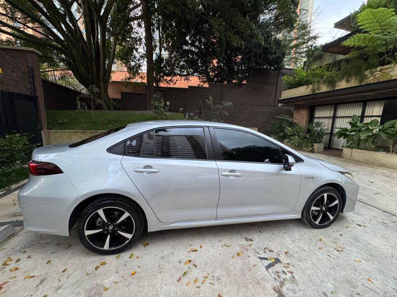 TOYOTA COROLLA XEI HYBRID 2020 - imagen secundaria 2