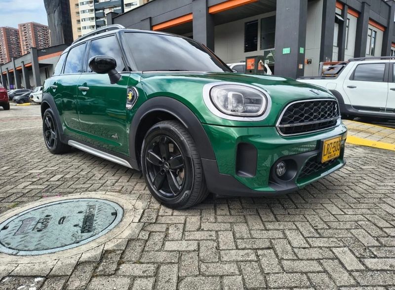 Mini cooper countryman hibrid - imagen secundaria 1