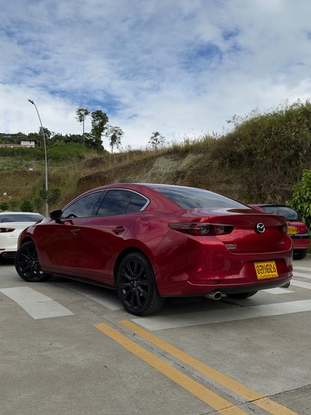 Mazda 3 Grand Touring LX 2020 - imagen secundaria 2