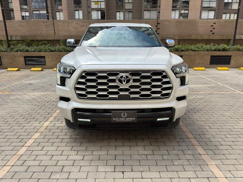 Toyota sequoia 1794 TRD off road 2026 - imagen secundaria 1