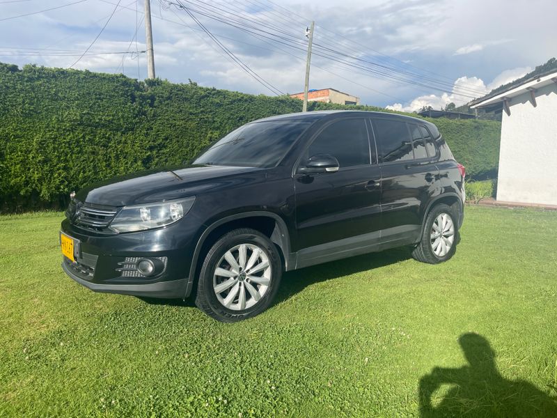 2013 VOLKSWAGEN TIGUAN TREND AND FUN MECÁNICA PERFECTA. ASEGURABLE - imagen 1