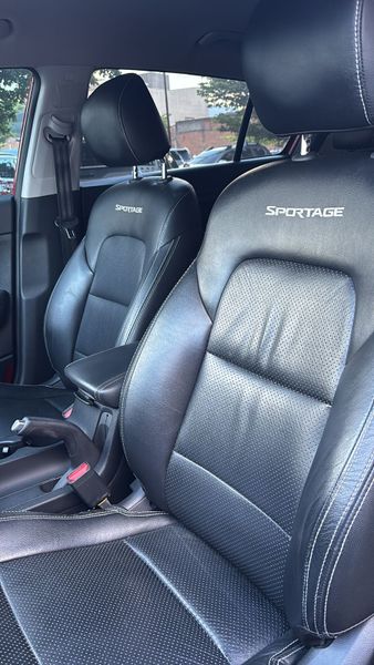 KIA SPORTAGE LX 4X2 2017 - imagen secundaria 2