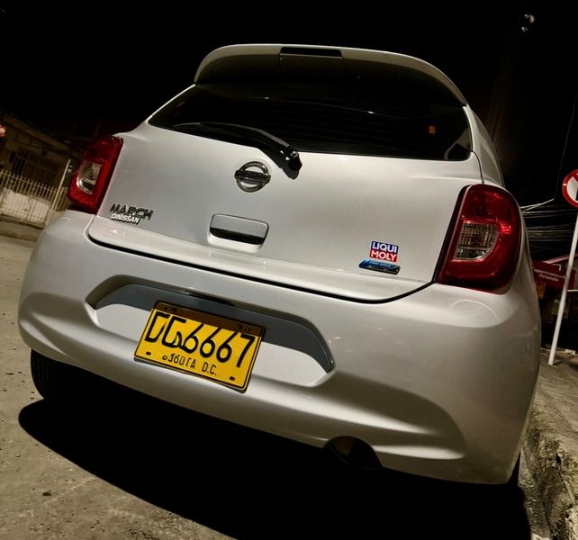 Nissan March Advance - imagen secundaria 1