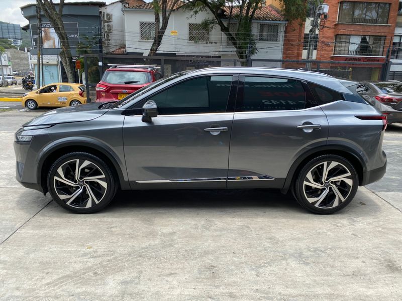 NISSAN QASHQAI 2024 EXCLUSIVE 1.3 TURBO 4X4 - UNICO DUENO - imagen secundaria 1