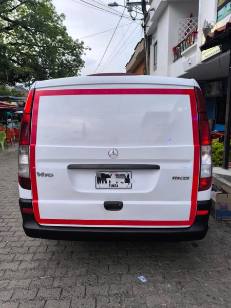 Mercedes Benz vito carga - imagen secundaria 2