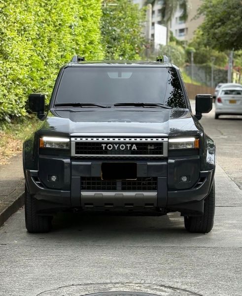 Toyota Prado txl 2026 0km Diesel ENTREGA INMEDIATA - imagen secundaria 1