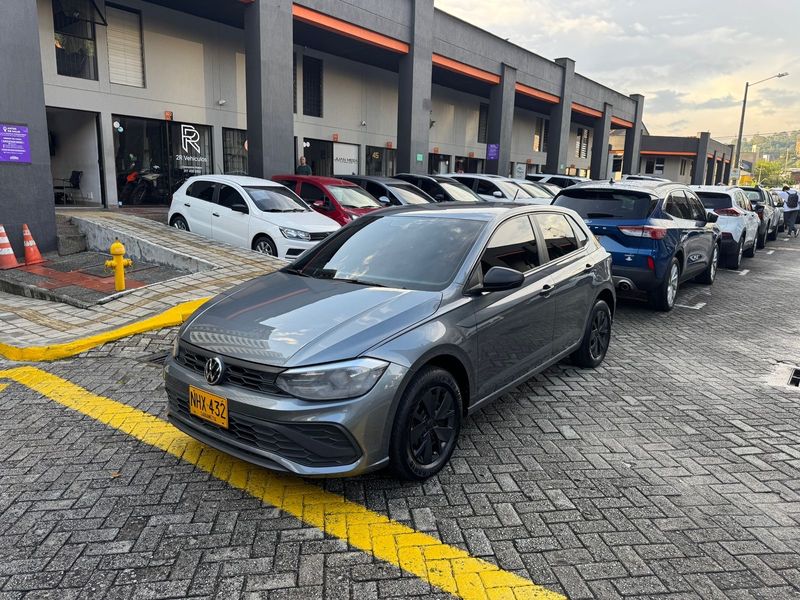 VOLKSWAGEN POLO TRACK 2025