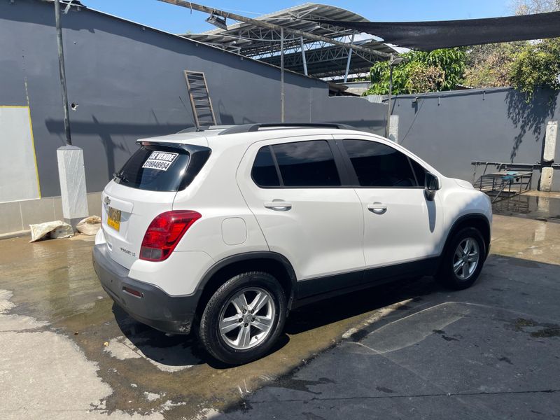 Chevrolet Tracker LS 2016 - imagen secundaria 2