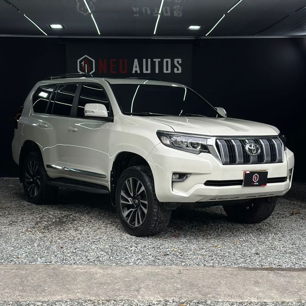 TOYOTA PRADO TXL DIESEL  2015 - imagen secundaria 2