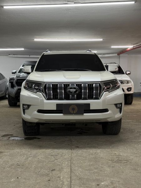 Toyota Prado VX Blindada 2022 - imagen secundaria 1