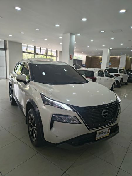 Nissan X-trail E-power 1.5 Advance E-4orce - imagen secundaria 2