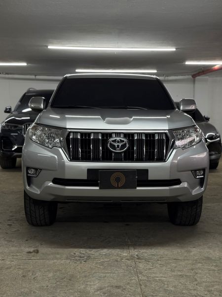 Toyota Prado Sumó TXL 2020 - imagen secundaria 1