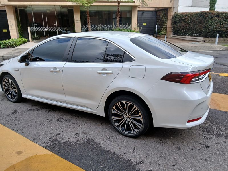 Toyota corolla SEG Hybrido. - imagen secundaria 1