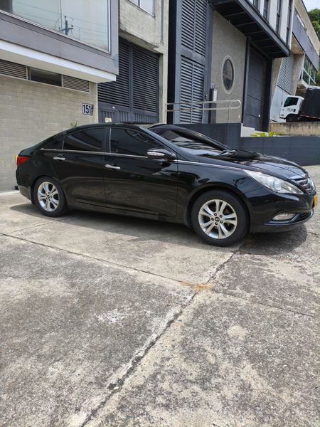 HYUNDAI SONATA 2011 - imagen secundaria 2