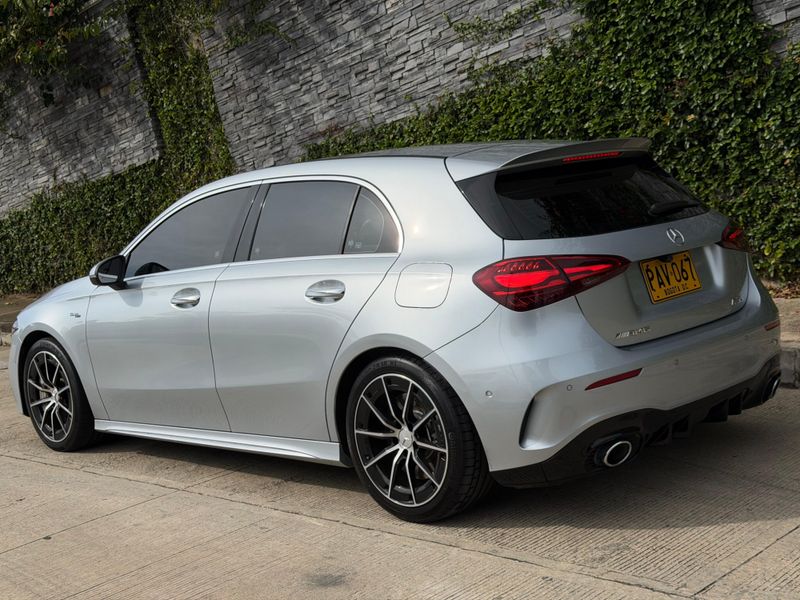 Mercedes Benz A35 AMG 4matic - imagen secundaria 2