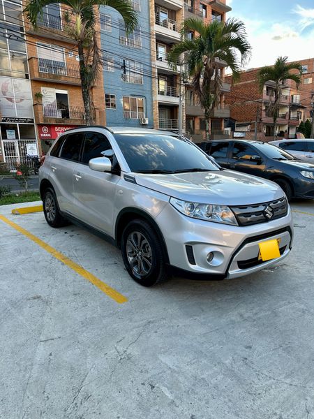 SUZUKI VITARA ALL GRIP 4X4 2018 AT - imagen secundaria 2