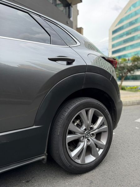 Mazda CX-30 Touring 2.0cc - imagen secundaria 2