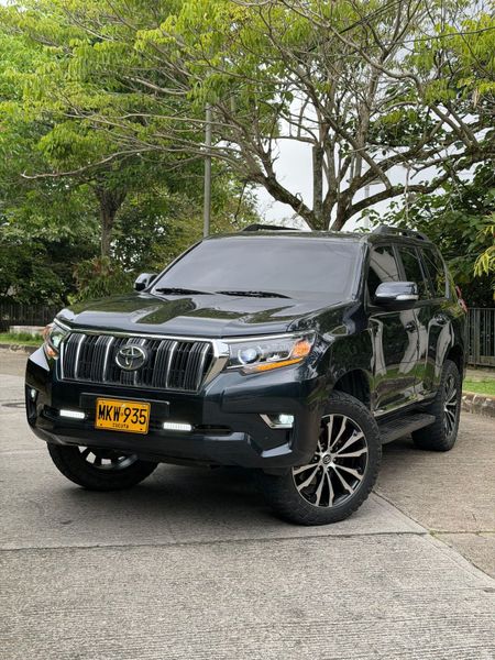 Toyota Prado txl 2013 gasolina 4.0 blindaje 2 plus - imagen secundaria 2