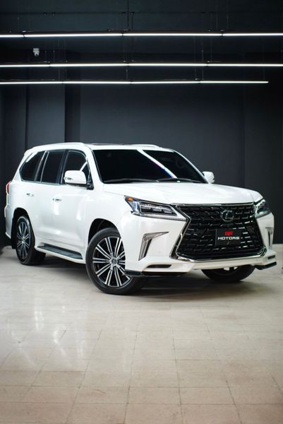 Lexus LX570