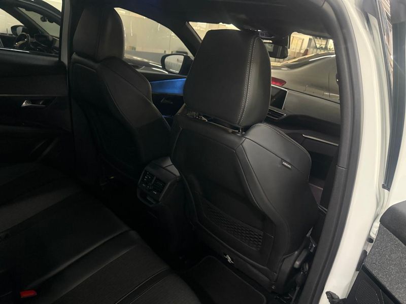 VENDO PEUGEOT 3008 GT LINE - imagen secundaria 2
