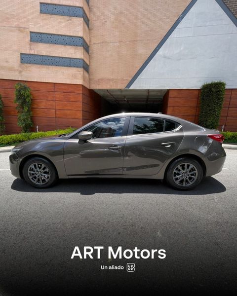 Mazda 3 Touring 2.0 Automático - Cojineria en cuero - imagen secundaria 1