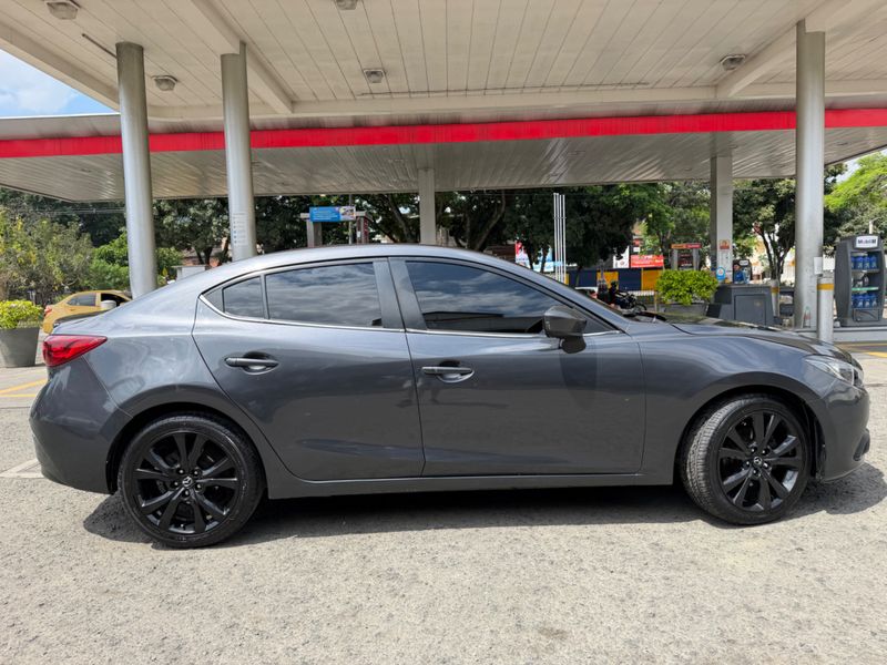 Mazda 3 Touring Mecánico sedan 2015 - imagen secundaria 1