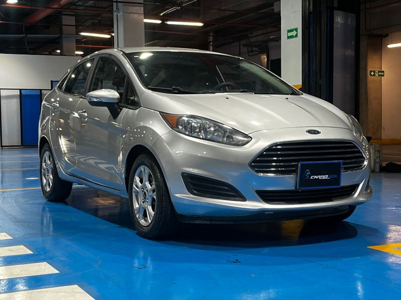 FORD FIESTA 7 SPORTBACK SE TP 1600CC 4P 2015 - imagen secundaria 1