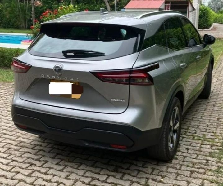 Nissan Qashqai Advance 1.3 2023 - imagen secundaria 1