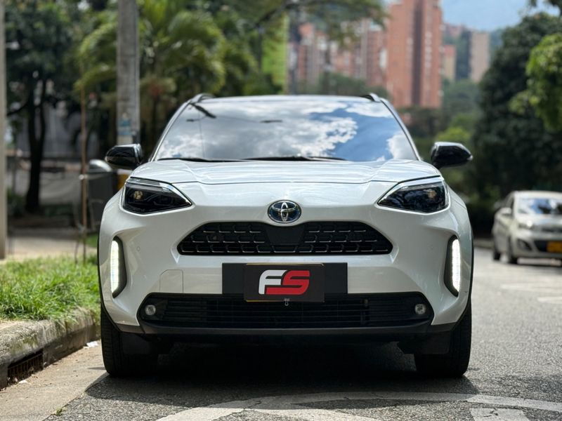 TOYOTA YARIS CROSS XLS HÍBRIDA 2024 - imagen secundaria 1