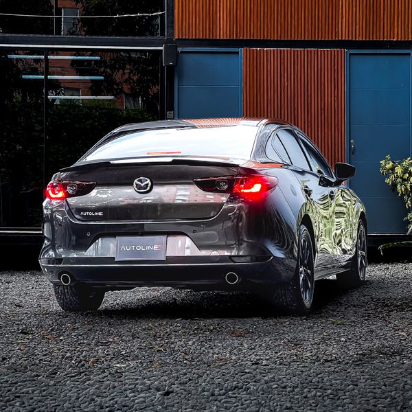 Mazda 3 Touring 2020 - imagen secundaria 2