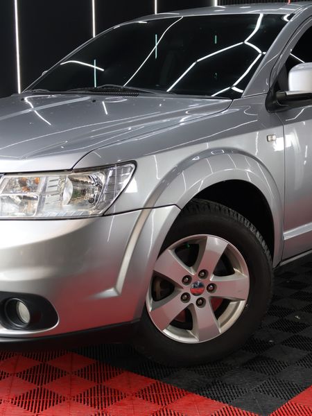 DODGE JOURNEY SE 2017 2.4L AUTOMATICA 7 PUESTOS PLATA KMS 115.000 - imagen secundaria 2